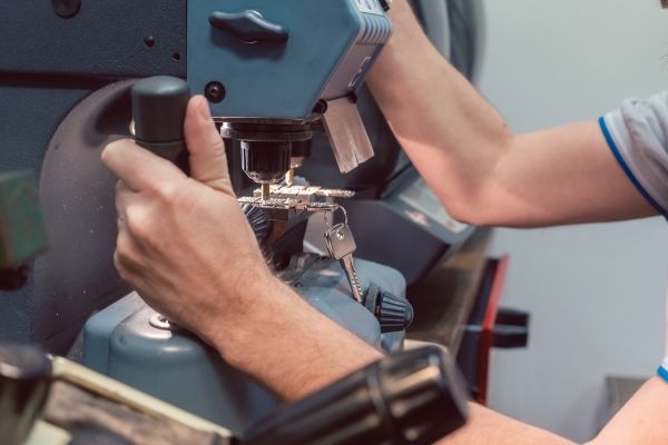 key cutting services